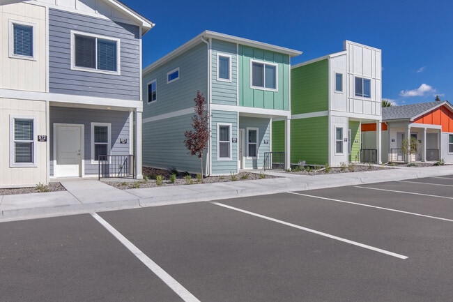 Building Photo - Cottages at North Carefree