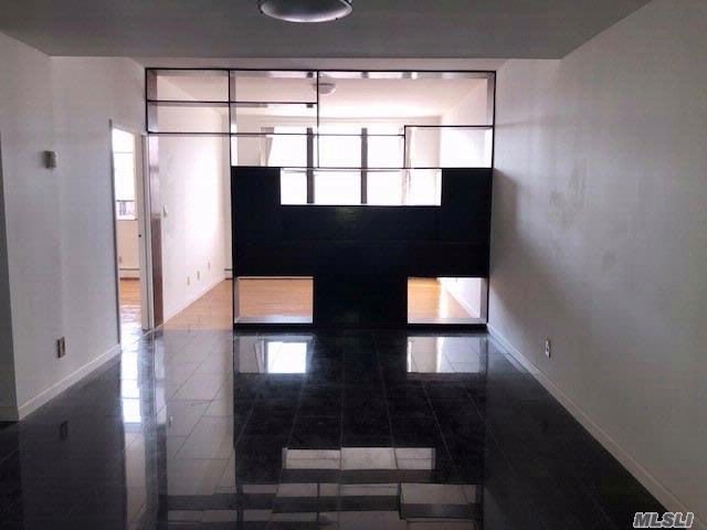 Foto del edificio - 80-06 47th Ave