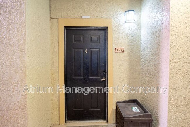 Building Photo - 122 Vista Verdi Cir