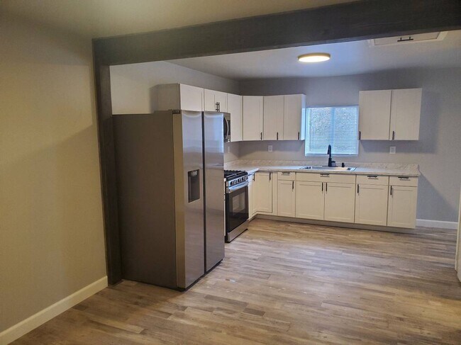 Foto del edificio - 1310 Adams Ave