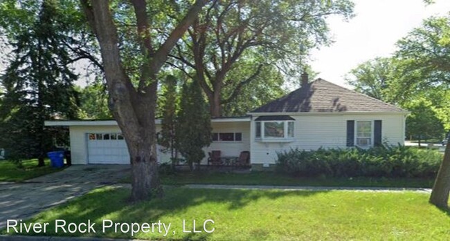 Building Photo - 5 br, 2 bath House - 1201 9th Street North