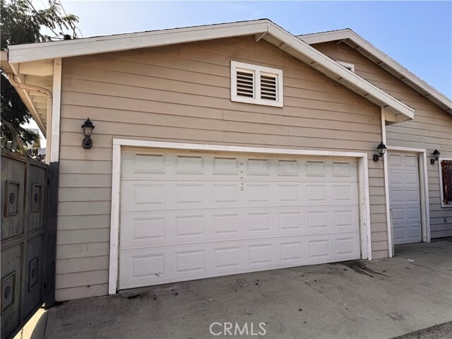 Building Photo - 100 N Granada Ave