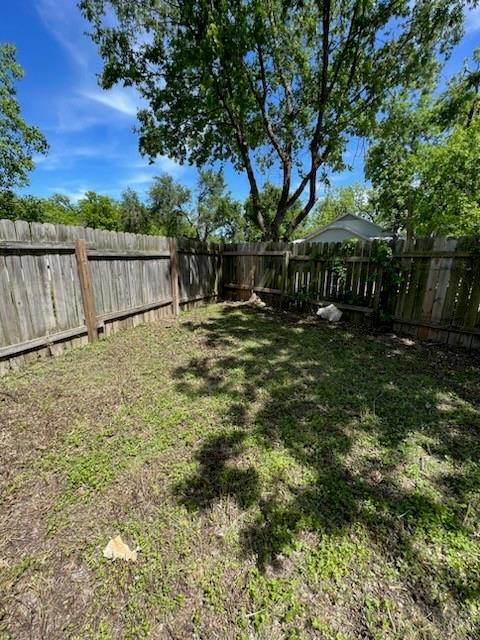 Foto del edificio - 10001 Parliament House Rd