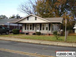Building Photo - 1224 Camp Greene St