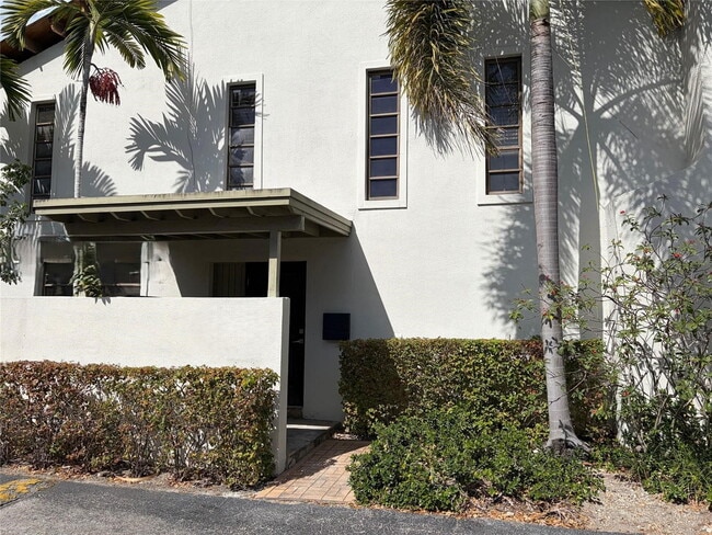 Foto del edificio - 6681 SW 71st Ct