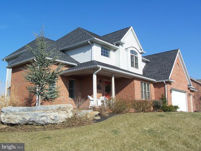 Building Photo - 3527 Fox Hill Dr