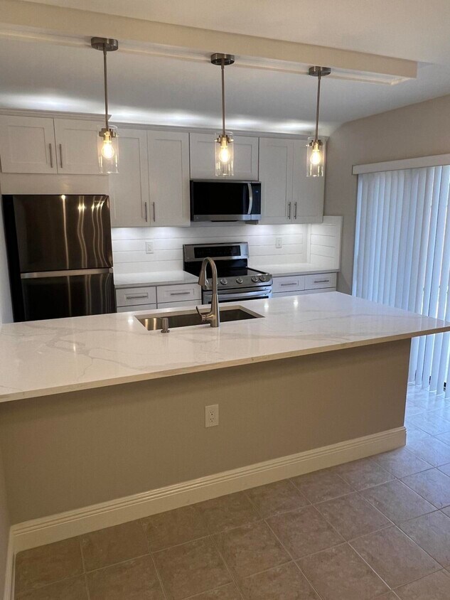 Foto principal - 3066 30th Ct