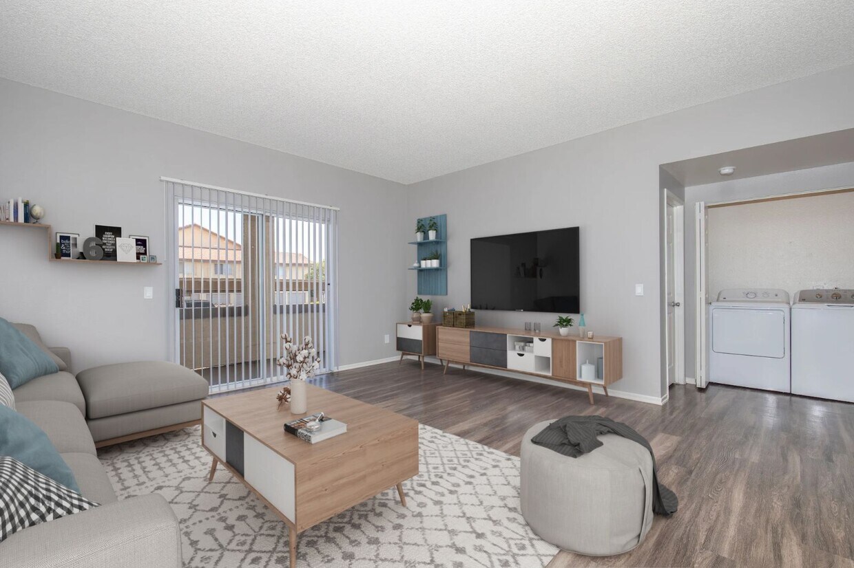 Foto principal - Club Pacifica Apartment Homes