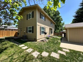 Building Photo - 9318 Pierce St