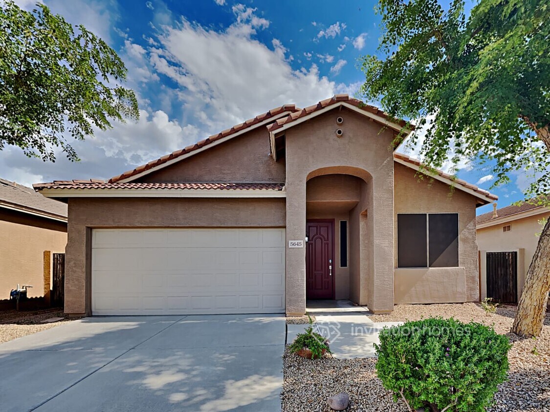 Foto principal - 5645 W Vineyard Rd