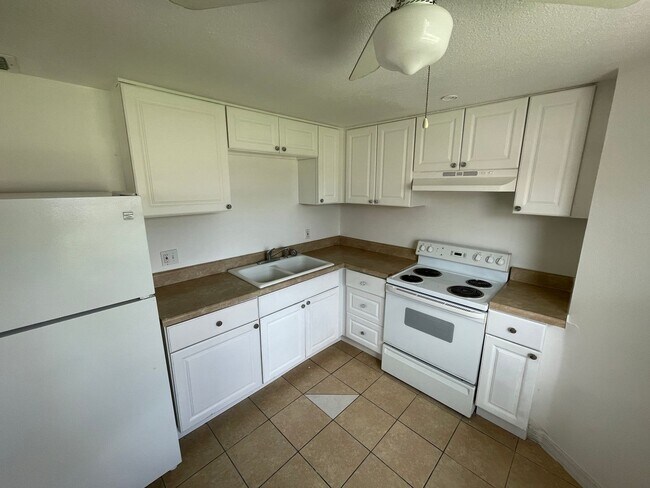 Foto del edificio - 5319 Avery Rd