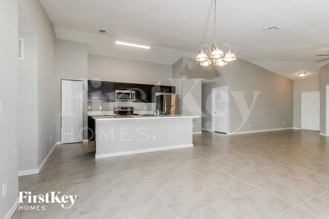 Foto del edificio - 3959 SW Halcomb St