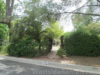 Foto principal - 1975 Hill Ave