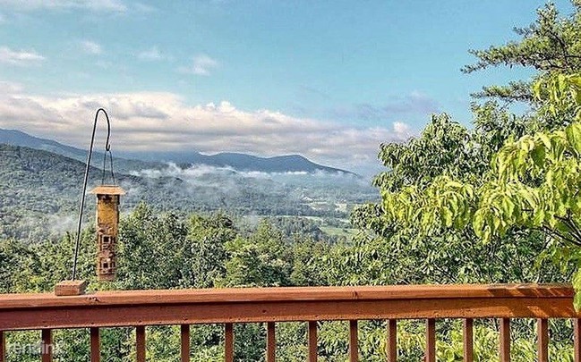 Foto del edificio - 2 br, 2 bath House - 1304 Harris Ridge Road