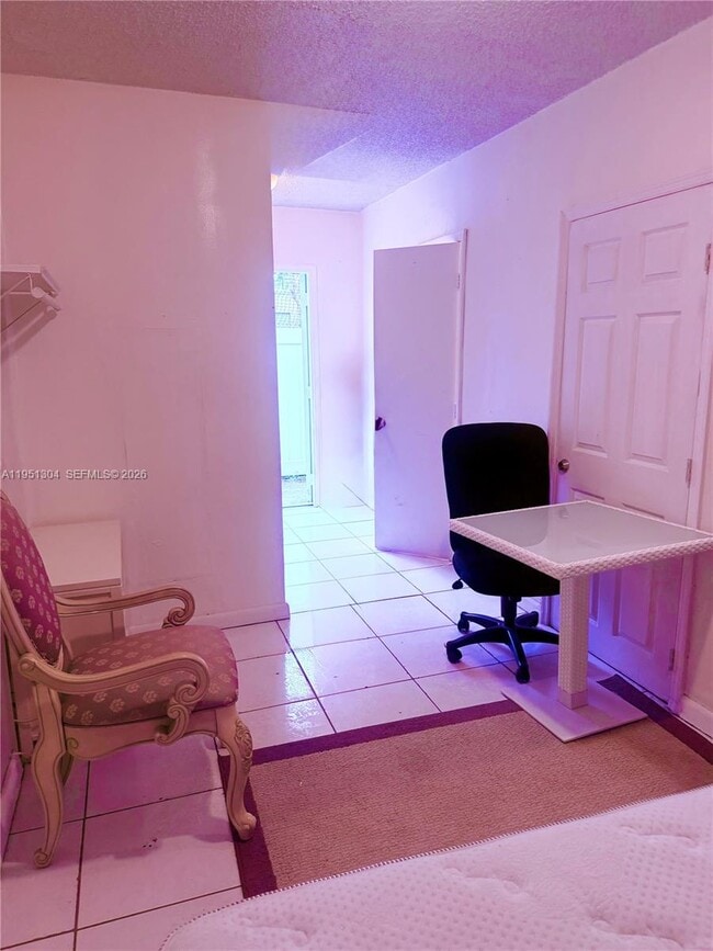 Building Photo - 1822 Cleveland St