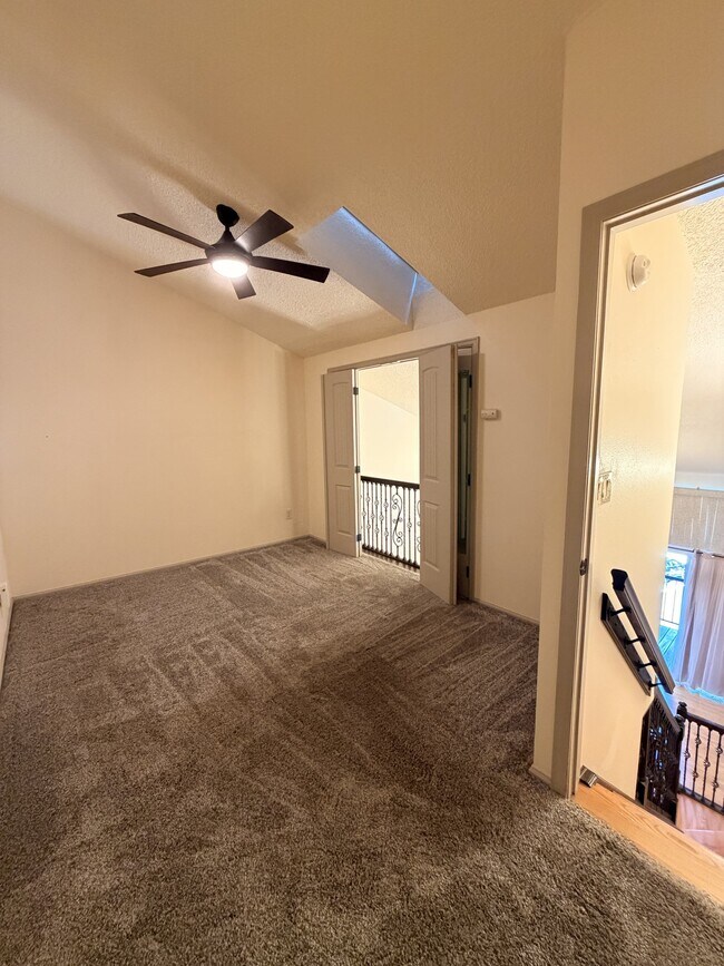 Foto del edificio - 4899 S Dudley St