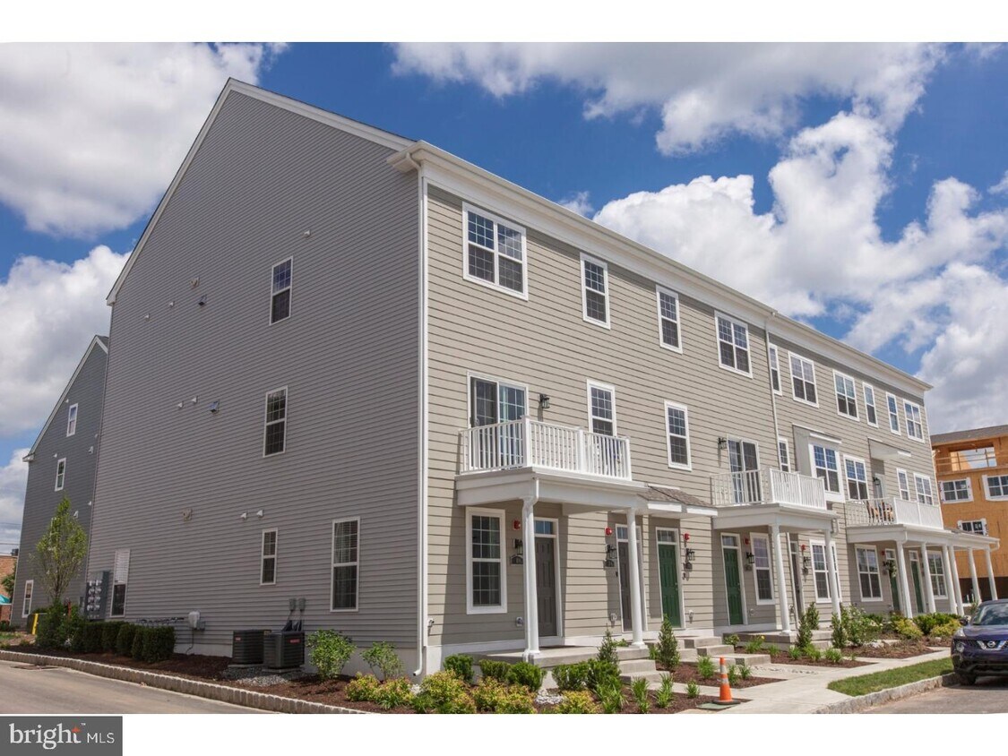 108 Konefal St, Bensalem, PA 19020 Townhome Rentals in Bensalem PA