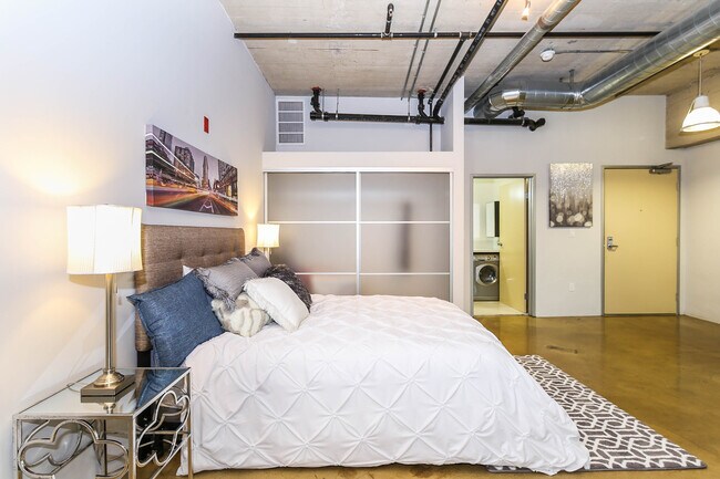 Foto del edificio - 825 East 4th St