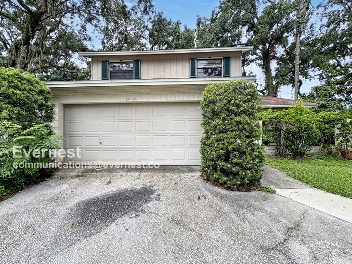 Primary Photo - 14714 Oak Vine Dr