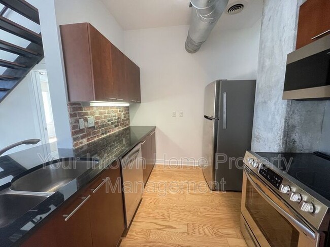 Building Photo - 264 19th St NW
