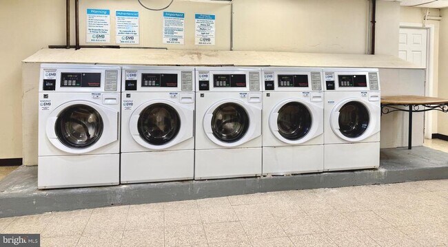 Foto del edificio - 4120 14th St NW