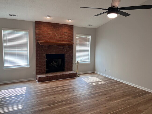 Foto del edificio - 237 N Wilmington Ln