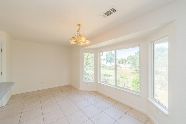 Foto del edificio - 188 Woodcliff Dr