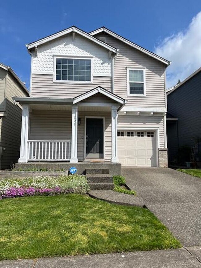 Building Photo - 3 Bedroom 2.5 Bath Hillsboro OR