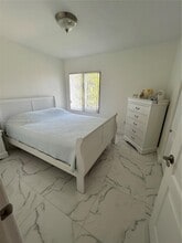 Building Photo - 16620 SW 101st Terrace