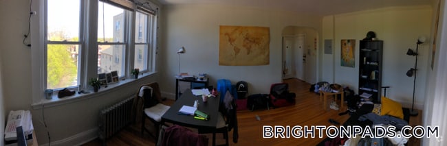 Building Photo - 2045 Commonwealth Ave