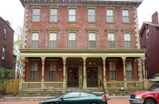 Primary Photo - 1110-1112 Sheffield St