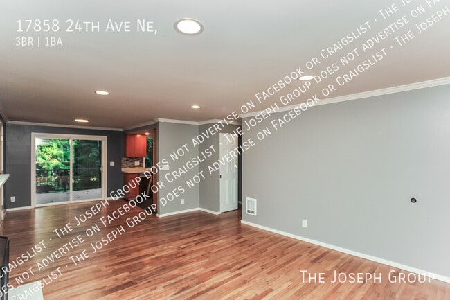 Foto del edificio - 17858 24th Ave NE