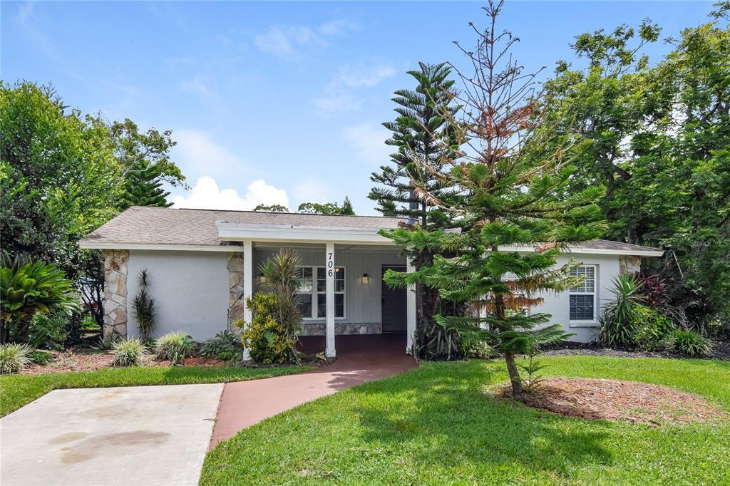 Foto principal - 706 Holly Terrace