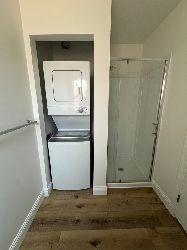 2140 Bonifacio St Unit 2140B, Concord, CA 94520 Apartments in Concord