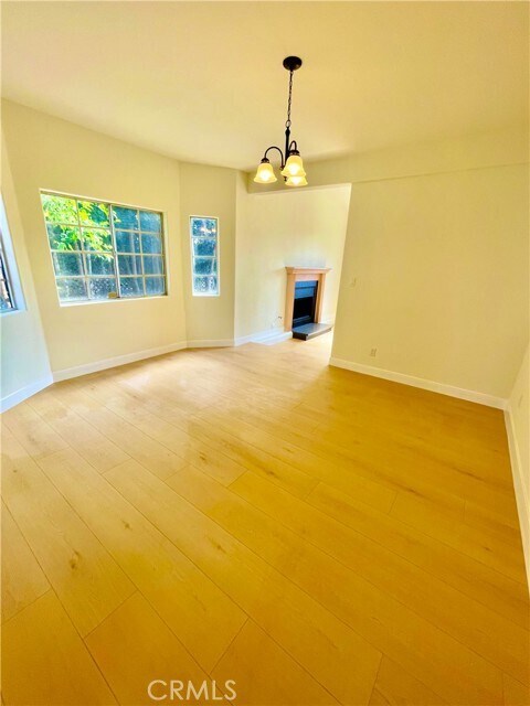 Foto del edificio - 5320 N Muscatel Ave