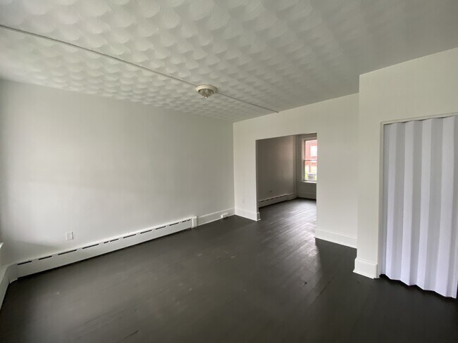 Foto del edificio - 258 W Jackson St