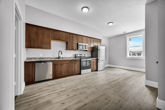 Foto del edificio - BRAND NEW! 2 Bedroom/1 Bathroom Unit For Lease in Delavan, Illinois