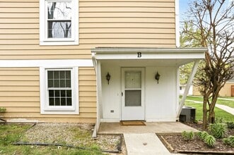Building Photo - 2570 Ivy Hill Ln