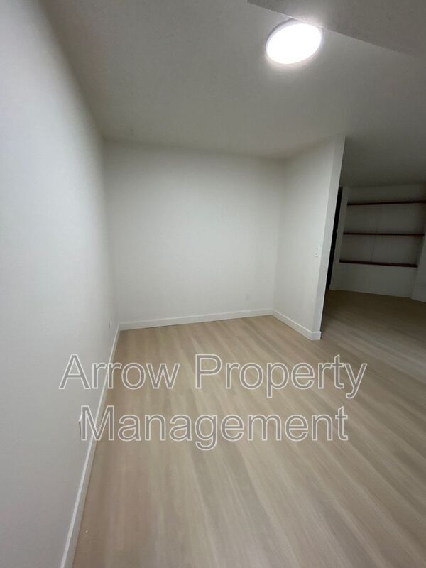 Foto del edificio - 205 E Arbor Ave