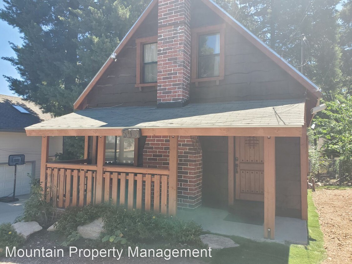 Primary Photo - 3 br, 2 bath House - 595 Cedar Ln