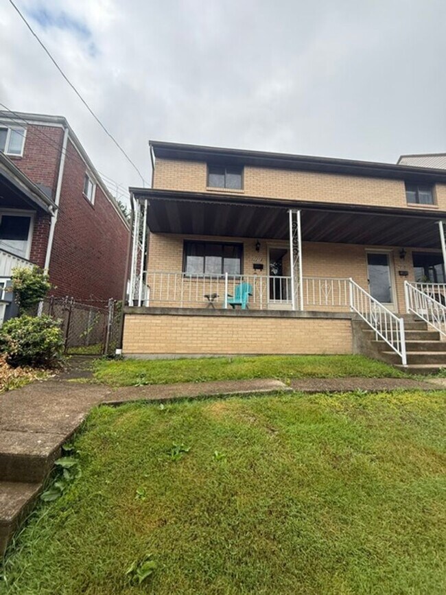 Foto del edificio - 7210-7212 Witherspoon Street