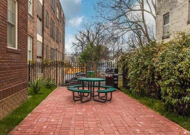 Foto del edificio - 1508 Madison Ave