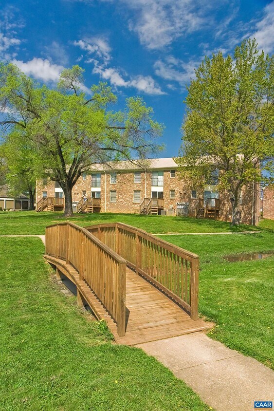 126 Brandon Cir, Waynesboro, VA 22980 Room for Rent in Waynesboro, VA