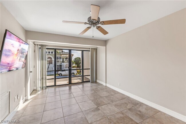 Building Photo - 14586 Jonathan Harbour Dr