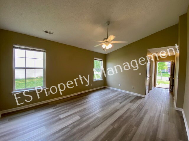 Building Photo - Wonderful 3 Bedroom 2 Bath Ranch Home in Lawrence Township!
