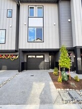 Building Photo - 14707 87th Ave SE