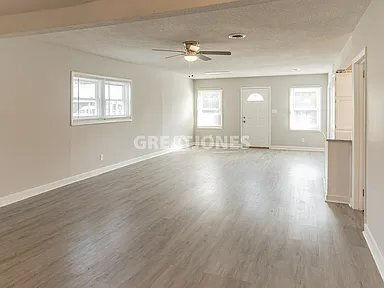 Foto del edificio - 2028 Shirley Ave
