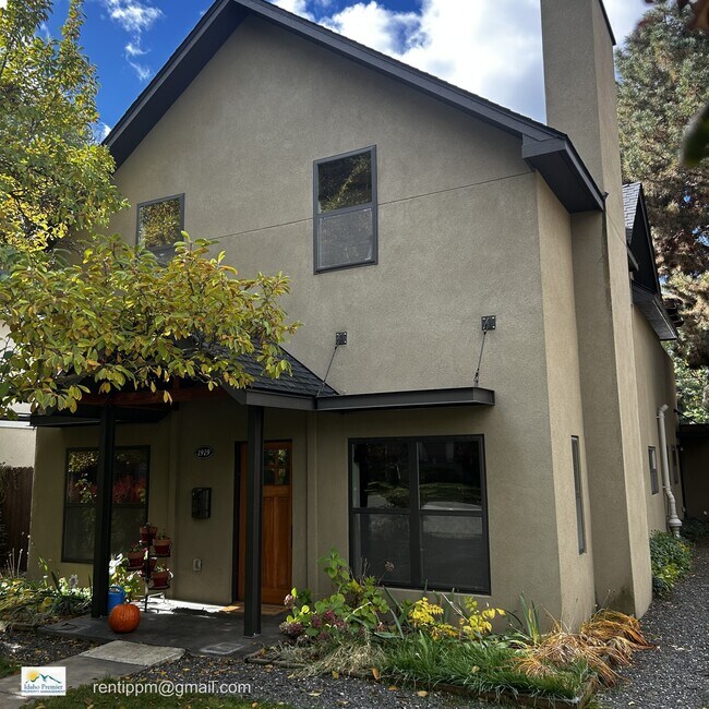 Foto del edificio - 1919 N 31st St