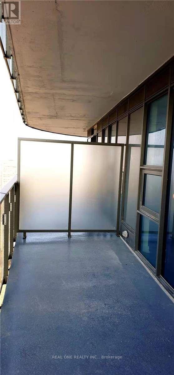 Photo du bâtiment - 11 Wellesley St W