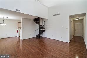 Primary Photo - 323 Tavistock Rd